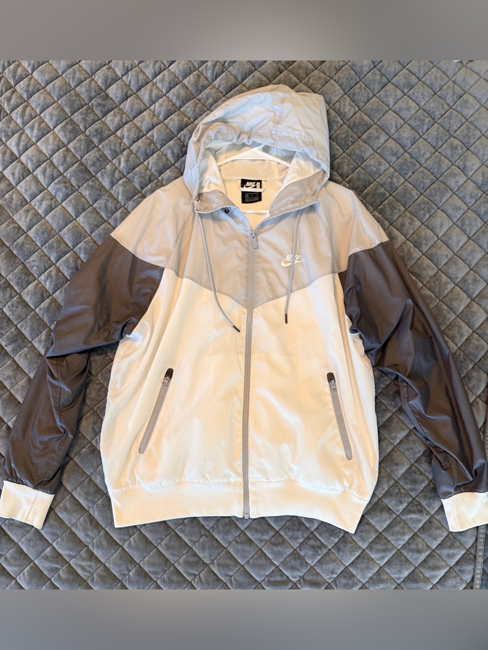 Nike Men Windrunner jacket